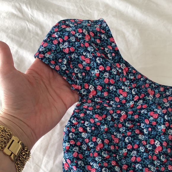 Floral rompers - Picture 6 of 7